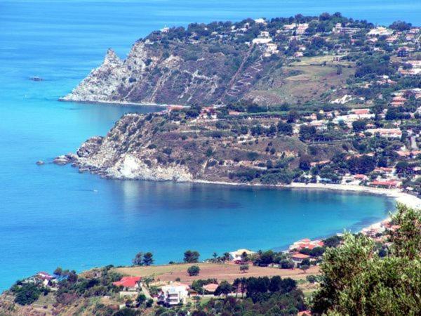 Miriasol Bed And Breakfast Capo Vaticano Eksteriør billede