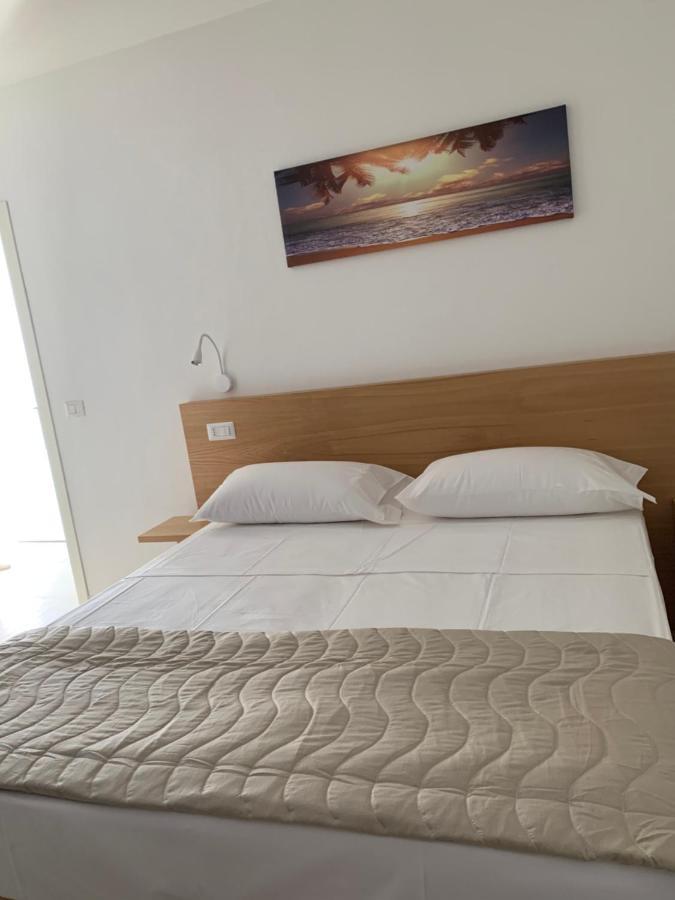 Miriasol Bed And Breakfast Capo Vaticano Eksteriør billede